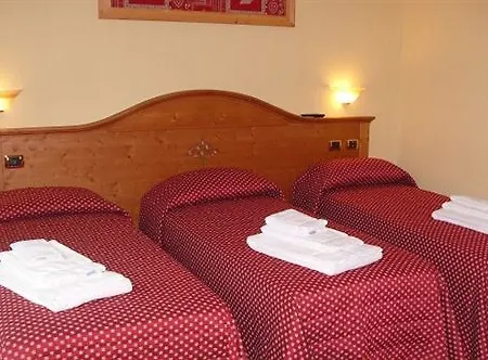 Monte Rosa Otel Verrès